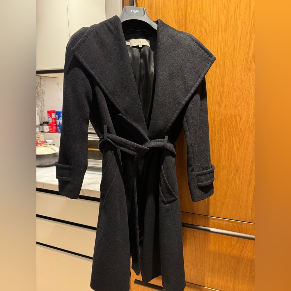 Black coat from Gerard Darrel